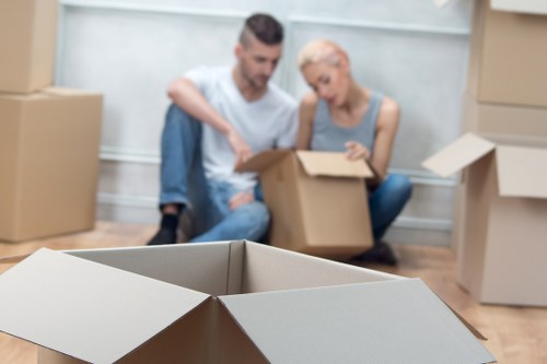 Local packing materials for flats, houses, and offices in Brent