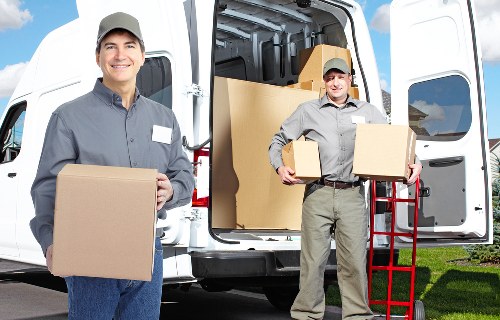 Truck hire for furniture and boxes in Brent move